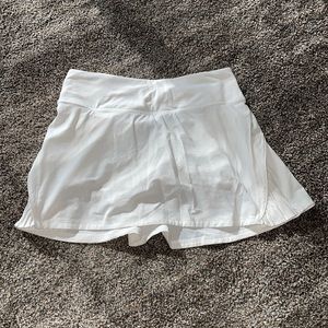 NWOT white lululemon skirt